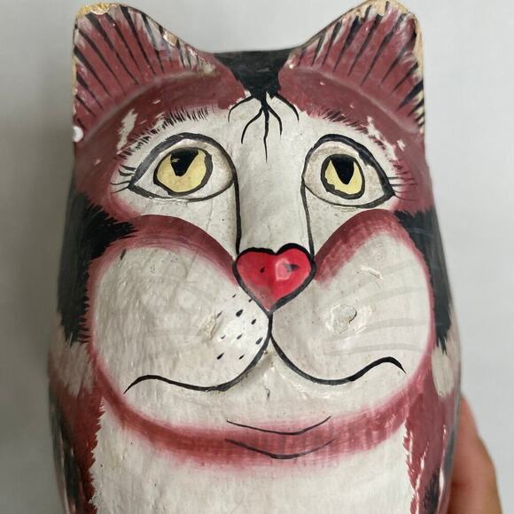 Cat Wooden Carved Handpainted Made in Indonesia 6in - Picture 9 of 10